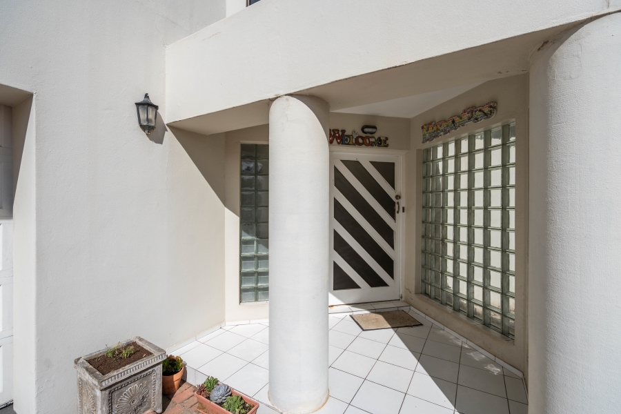 7 Bedroom Property for Sale in Royal Alfred Marina Eastern Cape